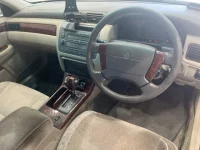 Toyota CROWN лот № 20153 оценка RA  с аукциона в Японии 3