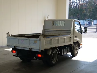 Hino DUTRO  с аукциона в Японии