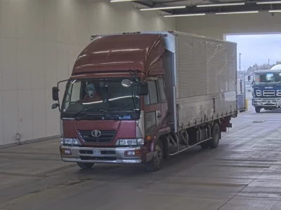 Nissan TRUCK  с аукциона в Японии