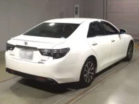 Toyota MARK X лот № 80011 оценка 4  с аукциона в Японии 1