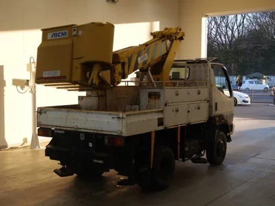 Mitsubishi CANTER  с аукциона в Японии