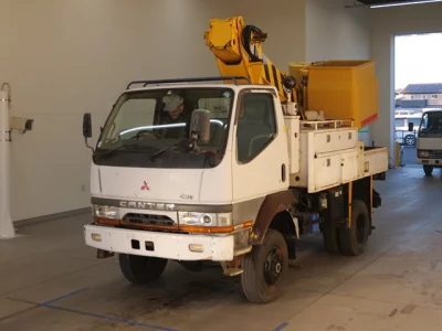 Mitsubishi CANTER  с аукциона в Японии