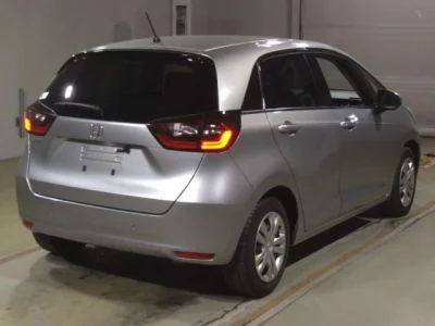 Honda FIT  с аукциона в Японии