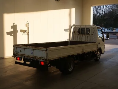 Isuzu ELF  с аукциона в Японии