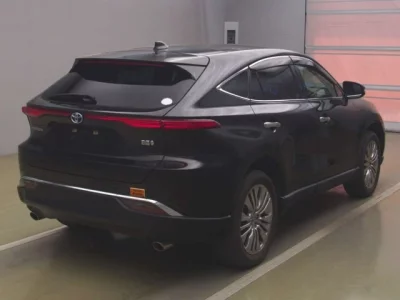 Toyota HARRIER  с аукциона в Японии