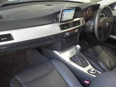 BMW 3-Series  с аукциона в Японии