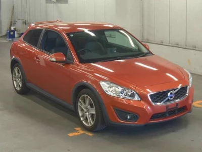 Volvo C30  с аукциона в Японии
