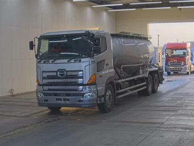 Hino PROFIA  с аукциона в Японии