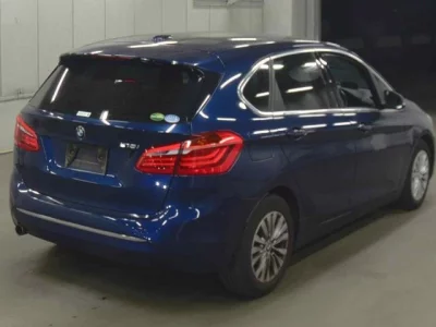 BMW 2-Series  с аукциона в Японии