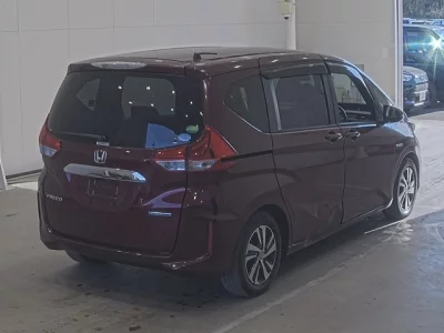 Honda FREED  с аукциона в Японии