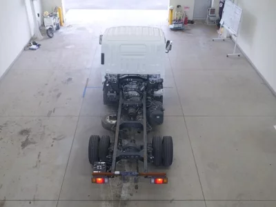 Isuzu ELF  с аукциона в Японии