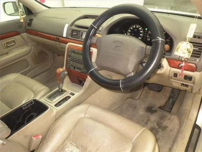 Toyota PROGRES  с аукциона в Японии