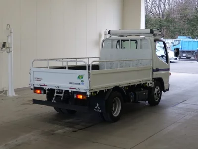 Mitsubishi CANTER  с аукциона в Японии