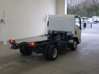 Isuzu ELF лот № 1176 оценка R  с аукциона в Японии 1