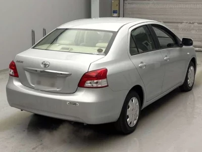 Toyota BELTA  с аукциона в Японии