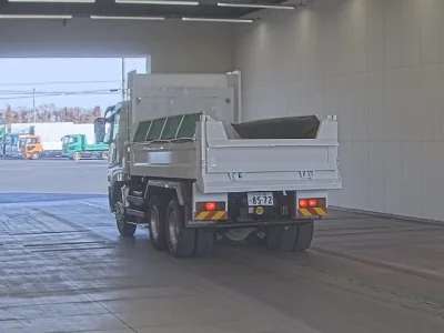 Mitsubishi SUPER GREAT  с аукциона в Японии