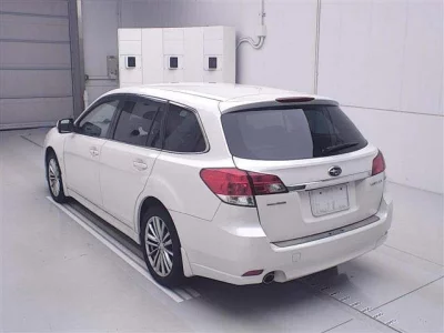 Subaru LEGACY  с аукциона в Японии