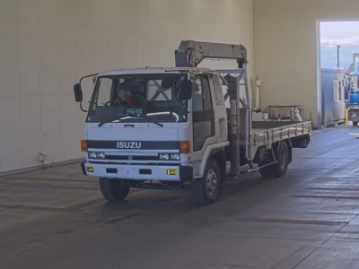 Isuzu FORWARD  с аукциона в Японии