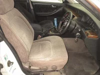 Nissan LAUREL лот № 70024 оценка 3  с аукциона в Японии 4