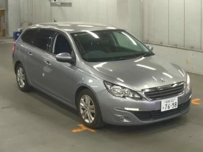 Peugeot 308  с аукциона в Японии