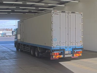 Mitsubishi SUPER GREAT  с аукциона в Японии