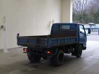 Mitsubishi CANTER лот № 1219 оценка R  с аукциона в Японии 1