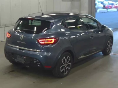 Renault LUTECIA  с аукциона в Японии