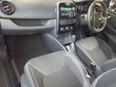 Renault LUTECIA  с аукциона в Японии