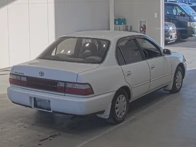 Toyota COROLLA  с аукциона в Японии