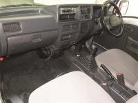 Subaru SAMBAR лот № 70082 оценка 3.5  с аукциона в Японии 3