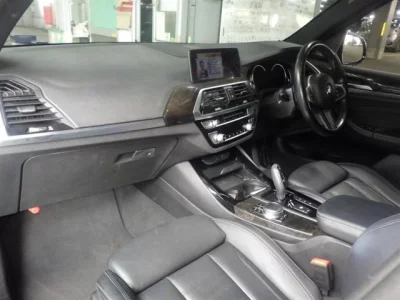BMW X3  с аукциона в Японии
