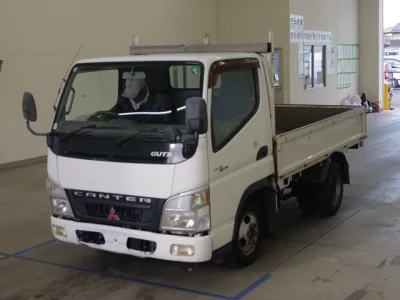 Mitsubishi CANTER  с аукциона в Японии