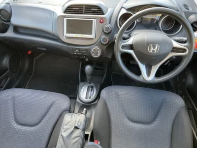 Honda FIT  с аукциона в Японии