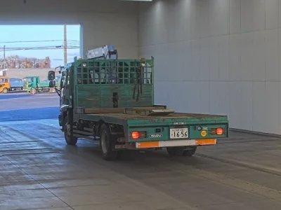 Isuzu FORWARD  с аукциона в Японии