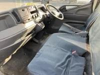 Mitsubishi CANTER лот № 1242 оценка 3  с аукциона в Японии 4