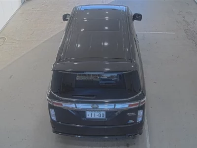 Nissan ELGRAND  с аукциона в Японии