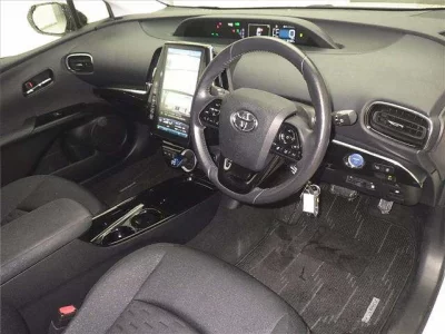 Toyota PRIUS PHV