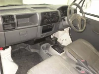 Nissan CLIPPER TRUCK лот № 70134 оценка 4  с аукциона в Японии 3