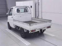 Nissan CLIPPER TRUCK лот № 70134 оценка 4  с аукциона в Японии 1