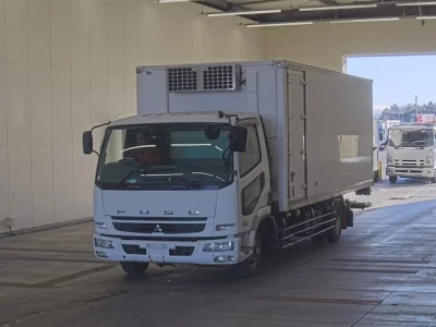 Mitsubishi FUSO FIGHTER  с аукциона в Японии