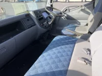 Mitsubishi CANTER лот № 1251 оценка 3.5  с аукциона в Японии 4