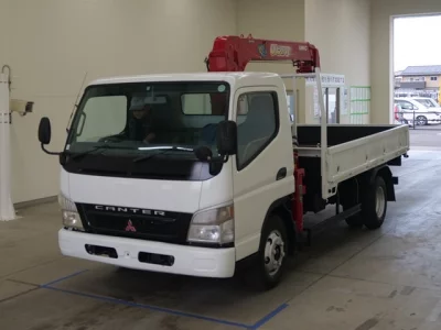 Mitsubishi CANTER  с аукциона в Японии