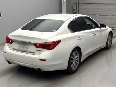 Nissan SKYLINE  с аукциона в Японии