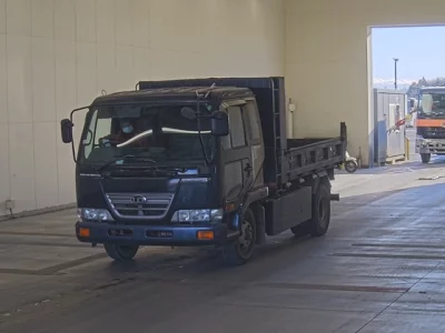 Nissan TRUCK  с аукциона в Японии