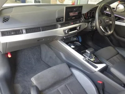 Audi A4  с аукциона в Японии