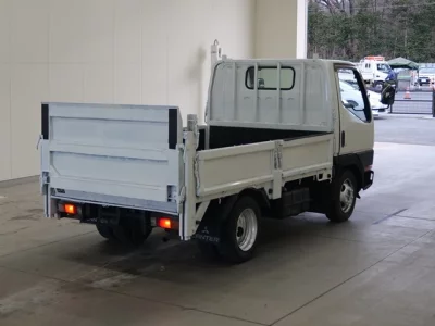 Mitsubishi CANTER  с аукциона в Японии