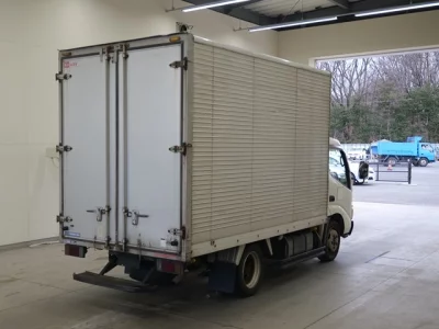 Hino DUTRO  с аукциона в Японии