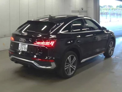 Audi Q5  с аукциона в Японии