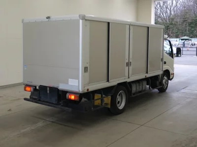 Hino DUTRO  с аукциона в Японии