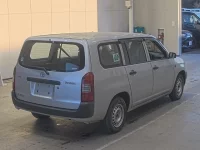 Toyota PROBOX лот № 20347 оценка 3  с аукциона в Японии 1